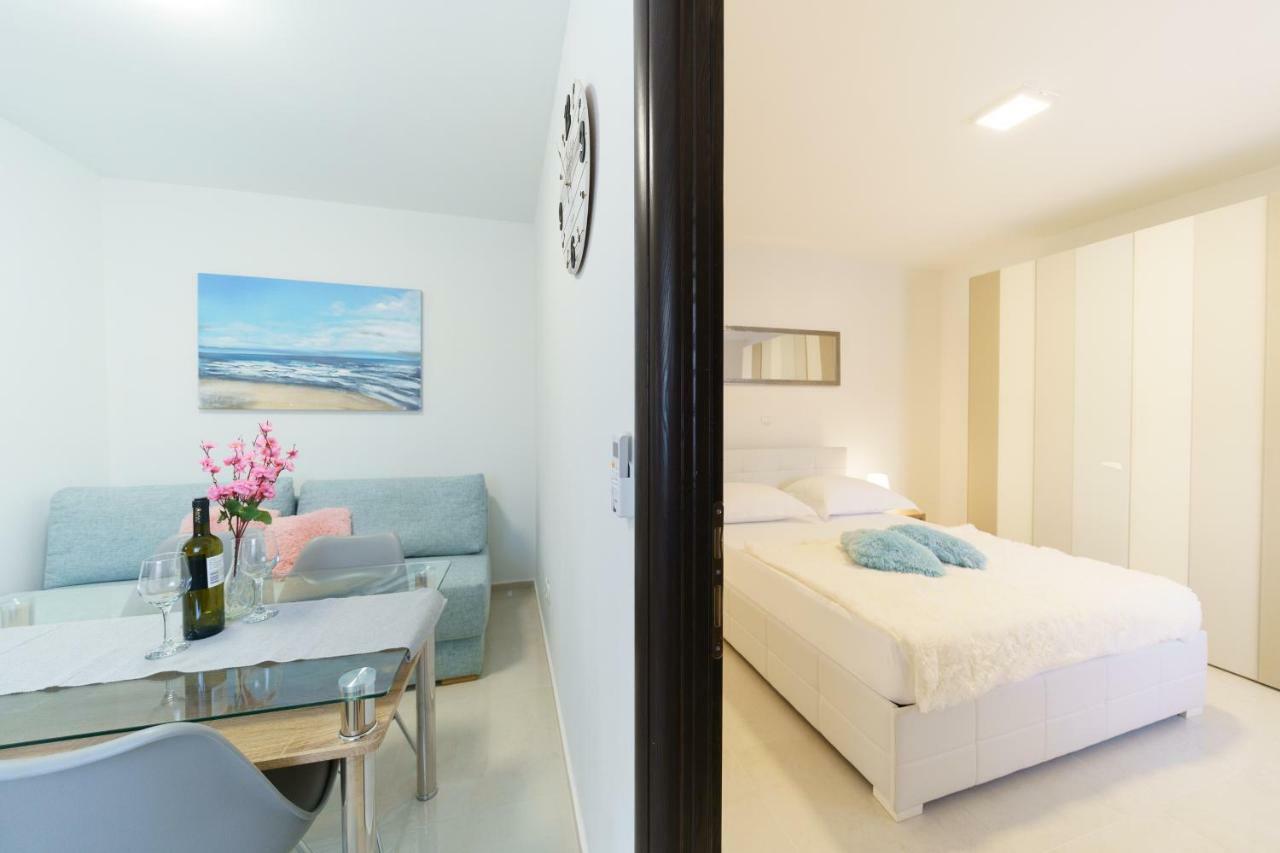 Apartmani Carmen Bibinje Exterior photo
