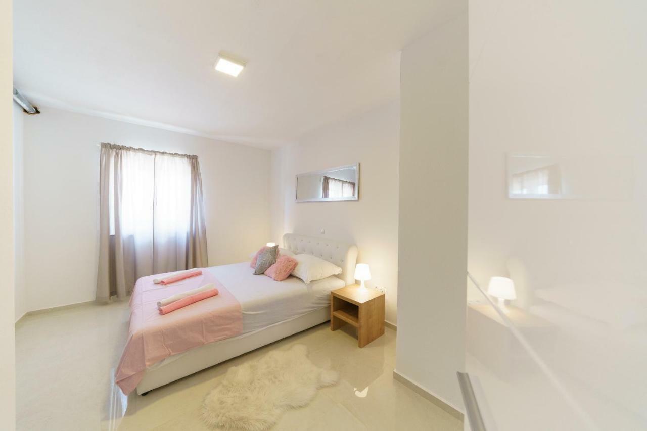 Apartmani Carmen Bibinje Exterior photo